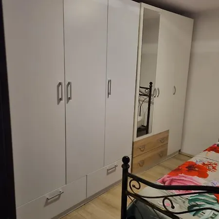 Caci Lägenhet *